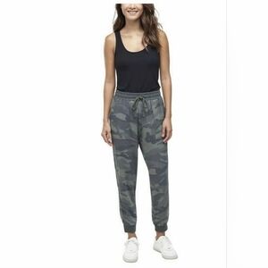 Splendid Gray Camouflage Joggers